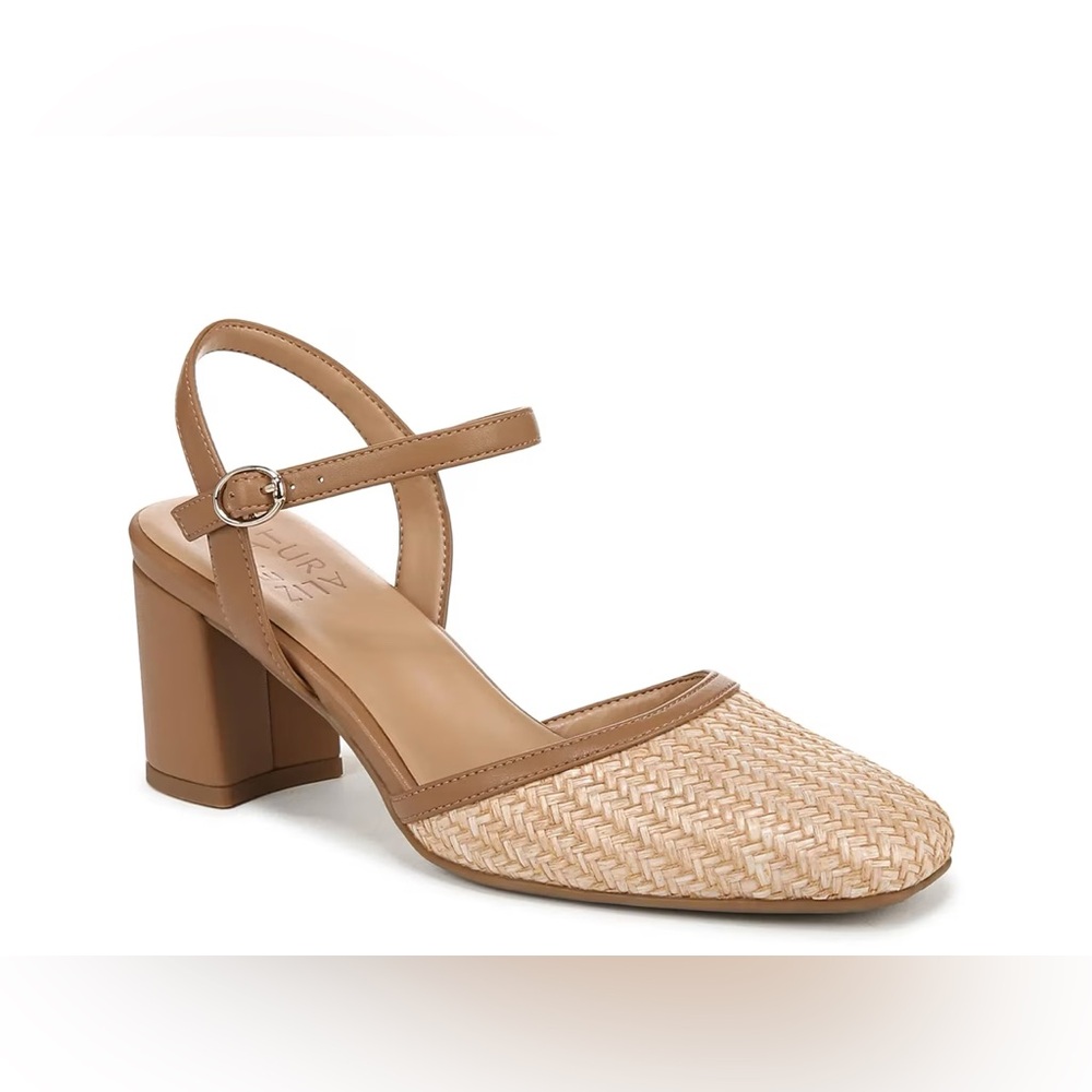 Naturalizer Women's Cream and Tan Wedge Sandals